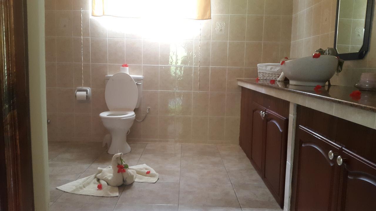 Paodise Guesthouse La Digue Bagian luar foto