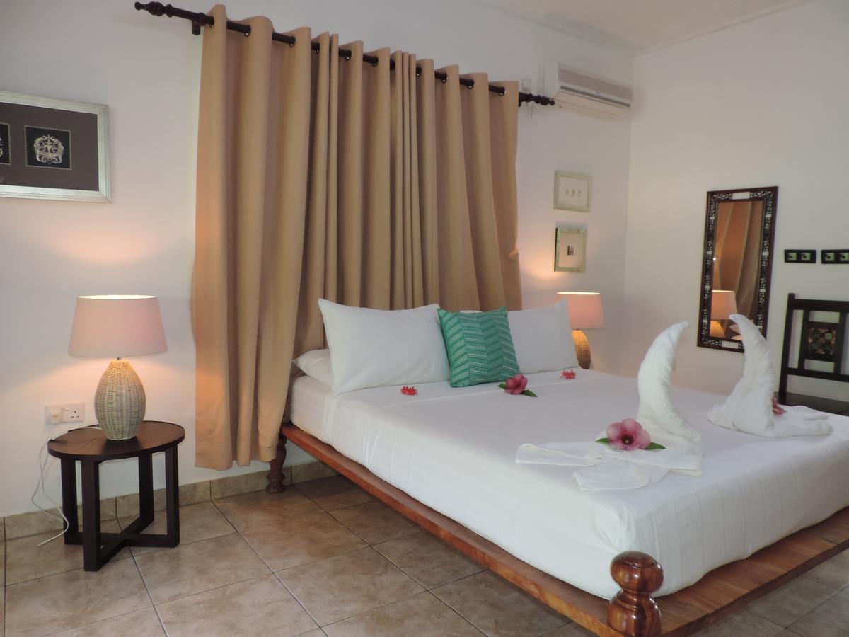 Paodise Guesthouse La Digue Bagian luar foto
