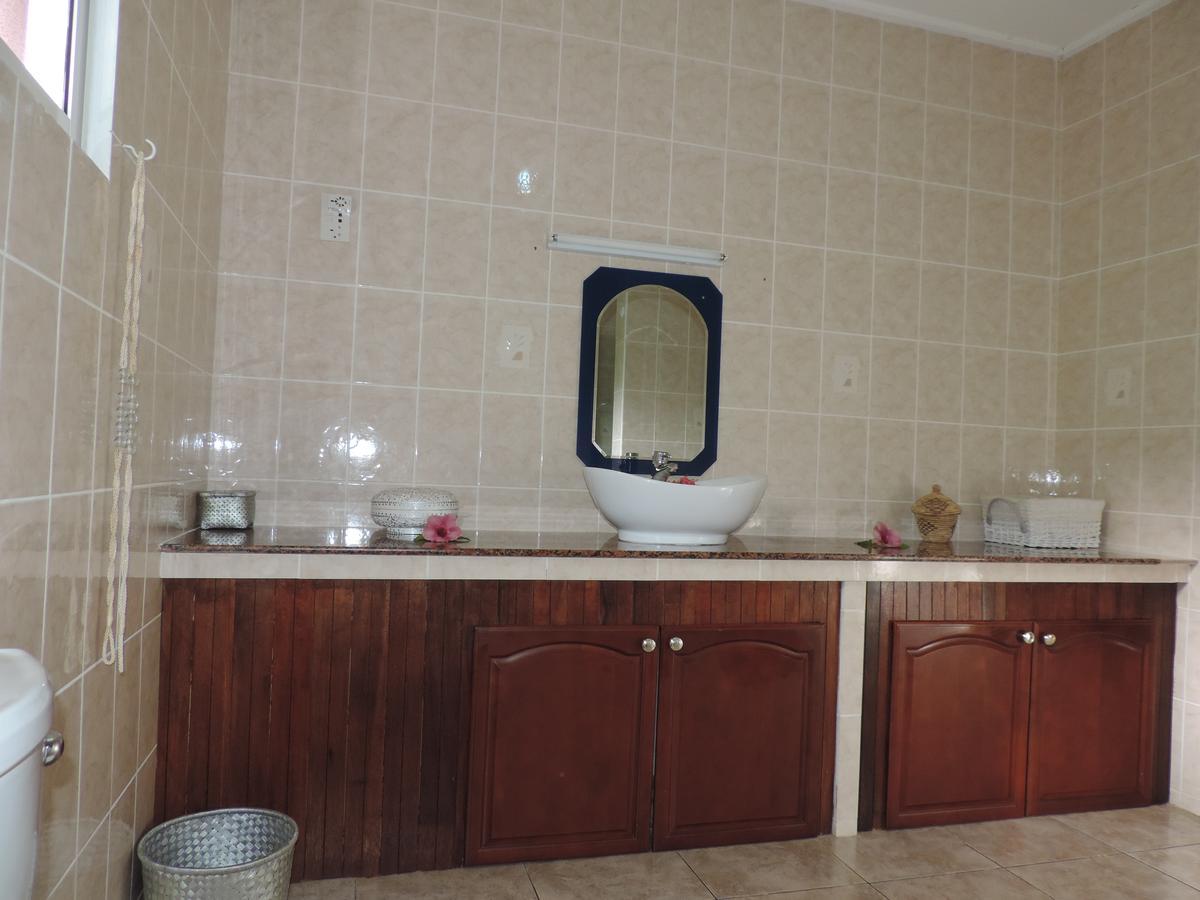 Paodise Guesthouse La Digue Bagian luar foto